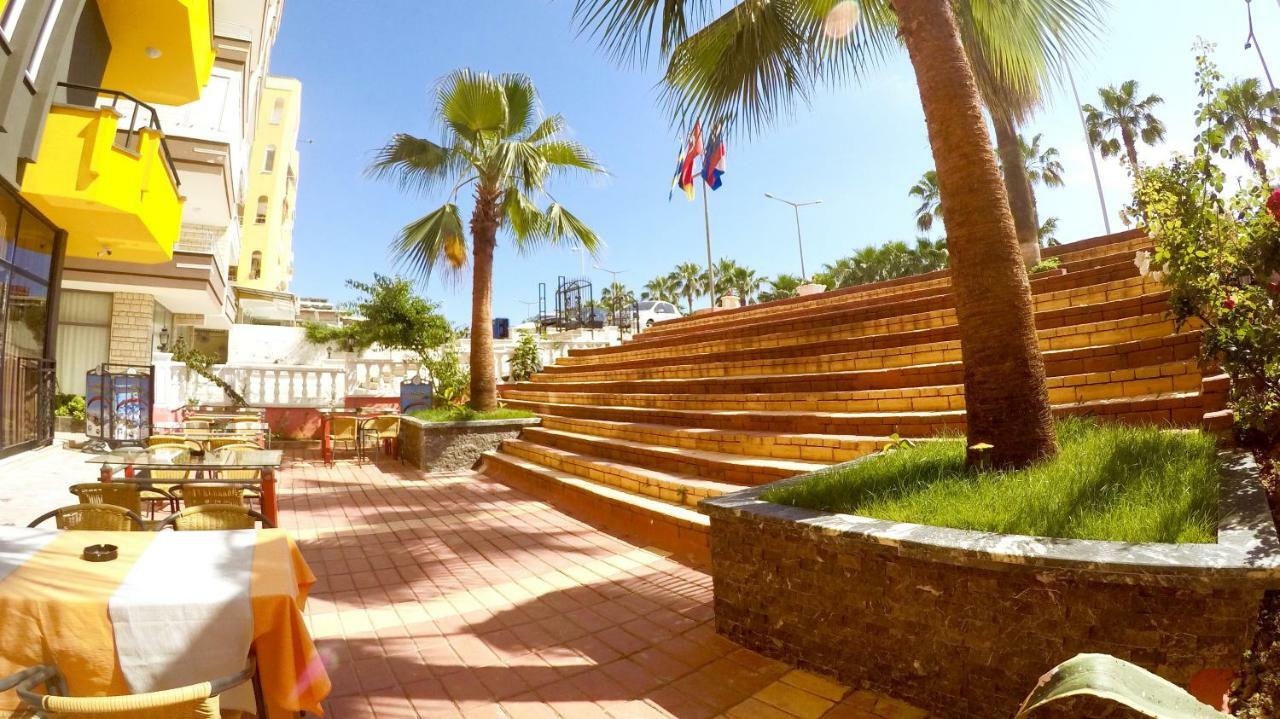 Flamingo Beach & Suite マフムトラール エクステリア 写真